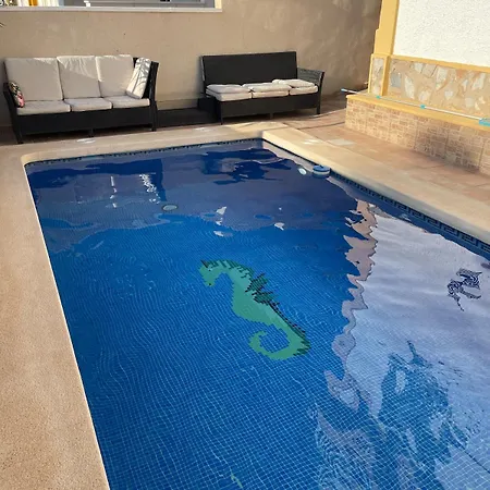 度假居 Casa La Marquesa - With Private Pool 克萨达城